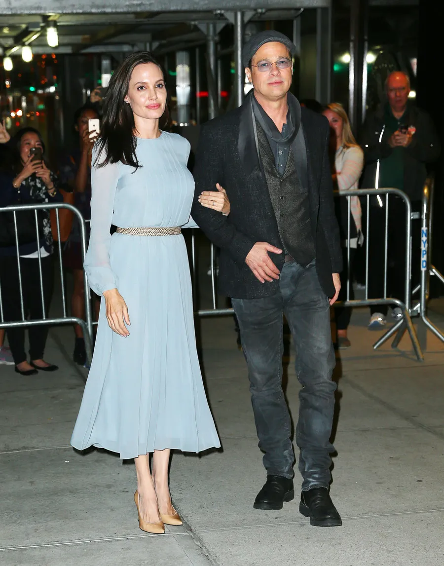 Angelina Jolie akui pernah bertengkar dengan Brad Pitt © Splashnews.com