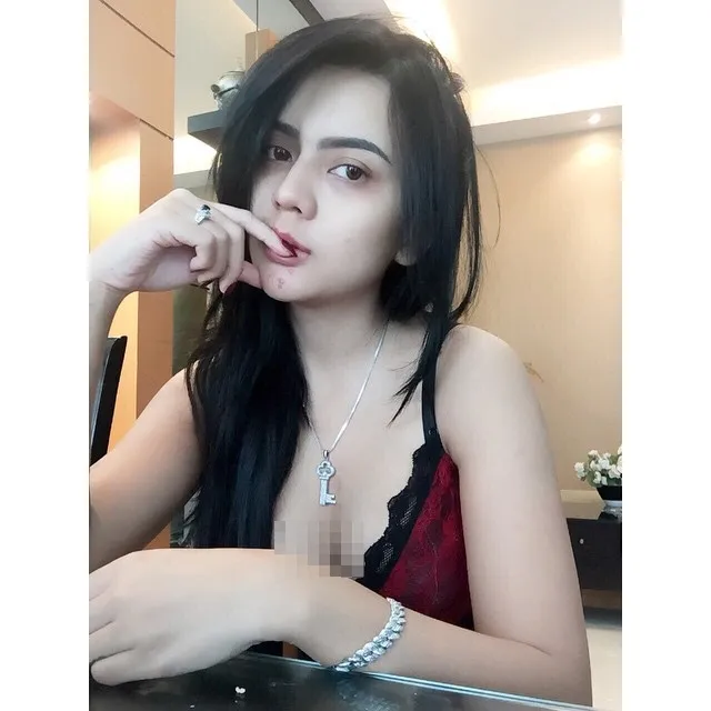 Keluarga pasrah ketika Anggita Sari ditangkap. ©instagram.com/anggitasariofficial91