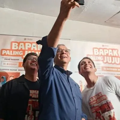 Anies Baswedan Terhibur Nonton 'BAPAK PALING JUJUR', Singgung Refleksi Politik