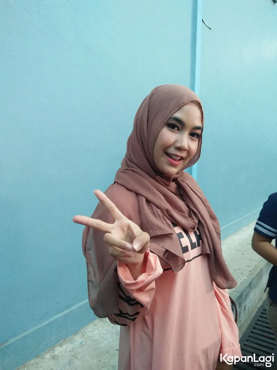 Anisa Rahma mengaku ingin menjalani proses taaruf untuk mendapatkan jodoh. ŠKapanLagi.com/Nuzulur Rakhmah