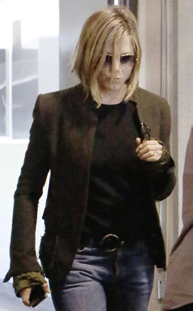 Jennifer Aniston @ eonline.com