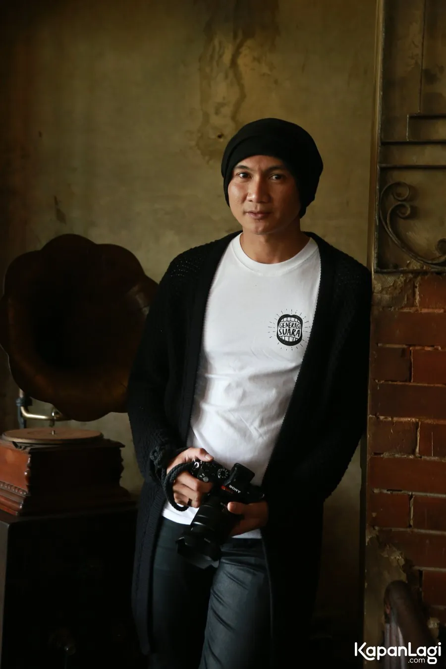 Anji dan Wina kerap kencan berdua meski 'ditentang' sang anak © KapanLagi.com®/Agus Apriyanto