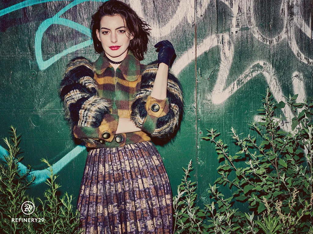 Anne kagum pada support Kim pada Caitlyn Jenner © Refinery 29