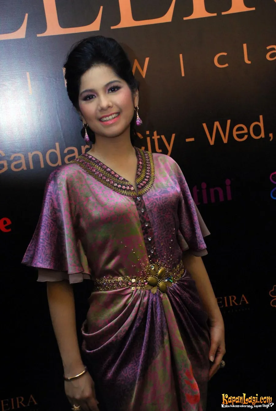 Annisa Pohan.