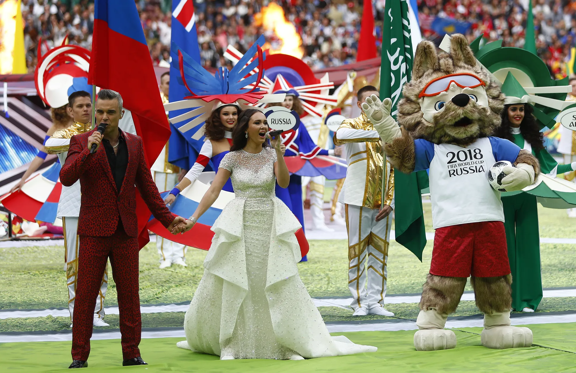 Robbie Williams dalam Pembukaan Piala Dunia 2018. Foto: AP