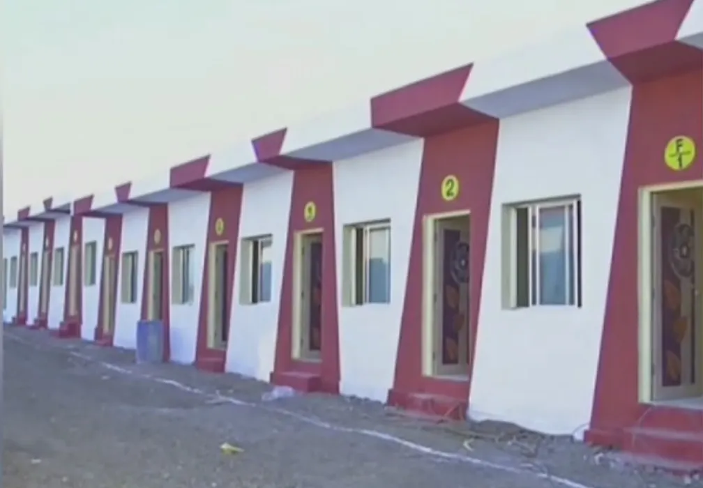 Seorang miliarder asal Aurangabad, India mendirikan 90 apartemen untuk ditinggali tunawisma © Youtube.com/Boom