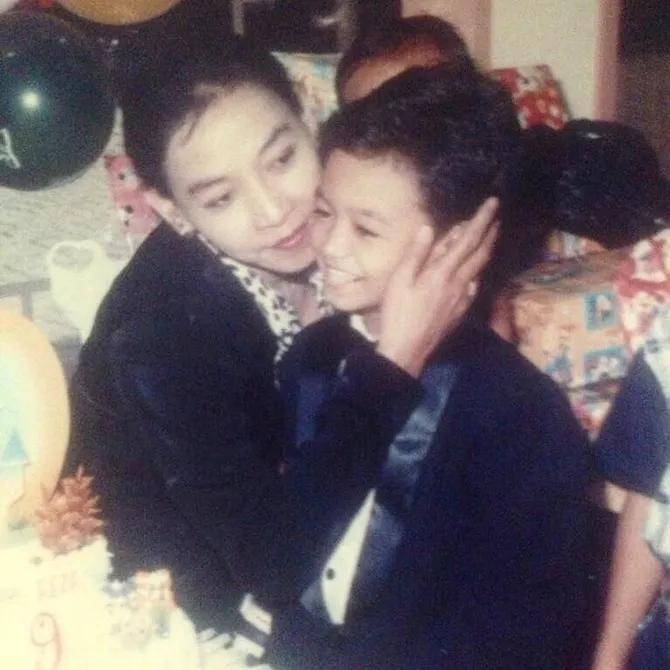 Momen kebersamaan Reza 'Arab' Oktovian dengan sang Mama (credit : instagram.com/rapyourbae)