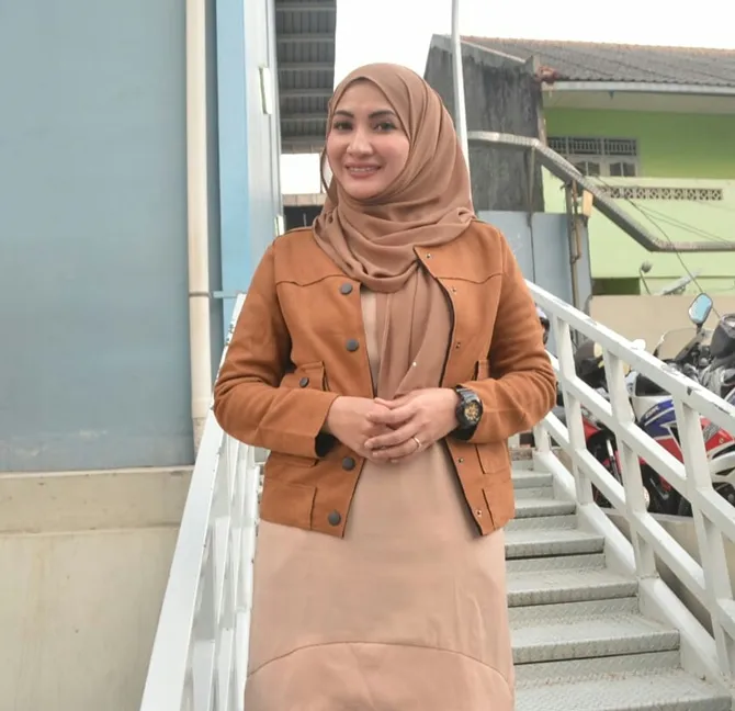 Kini berhojab, tak buat Natalie Sarah beralih ke olahraga lain © KapanLagi.com/Nuzulur Rakhmah