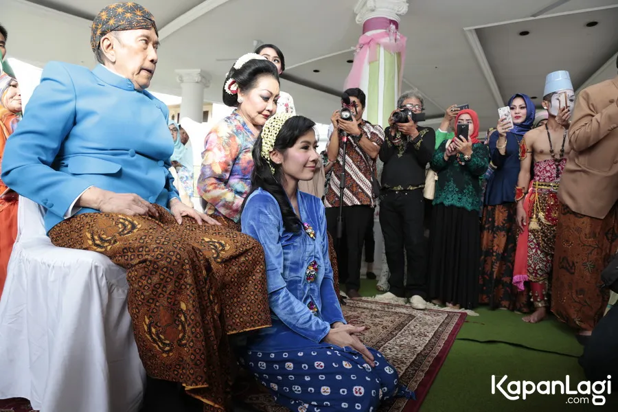 Rasti sudah dapat restu keluarga © KapanLagi.com®/Muhammad Akrom Sukarya