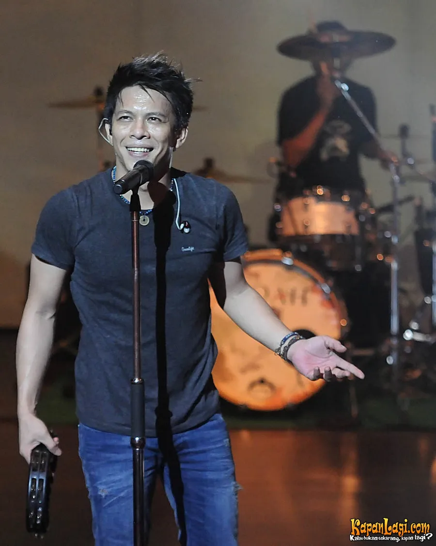 Perawatan wajah menjadi hal yang kini diperhatikan Ariel NOAH