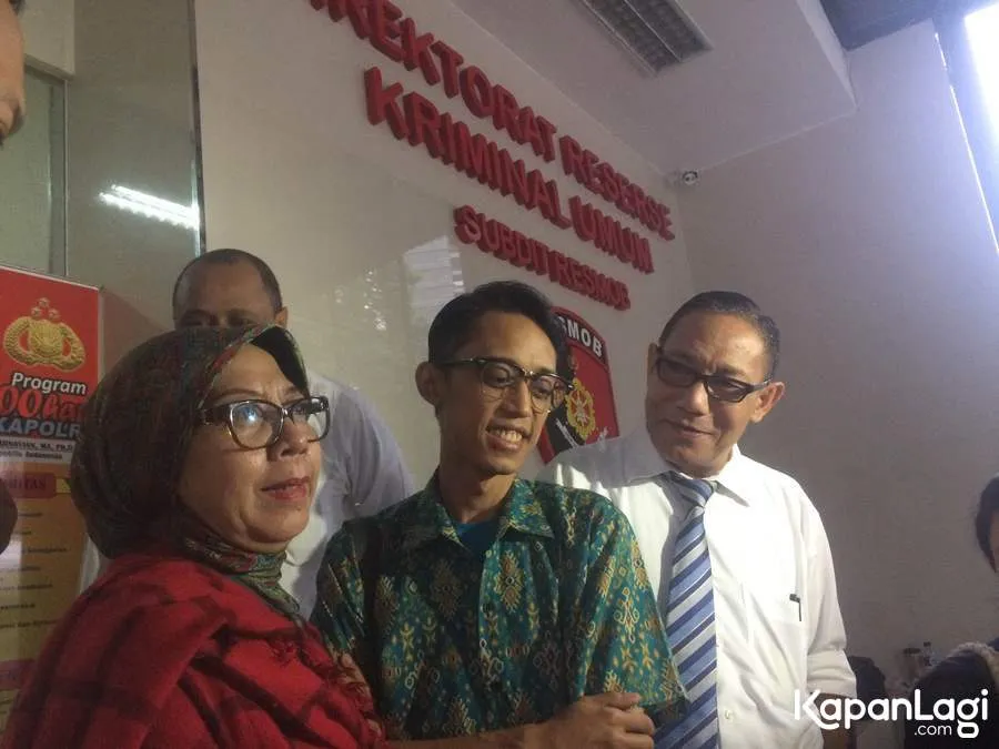 Ario hanya ingin pengakuan dari Mario Teguh jika dia bukan anak kandungnya/©KapanLagi.com®/Mathias Purwanto