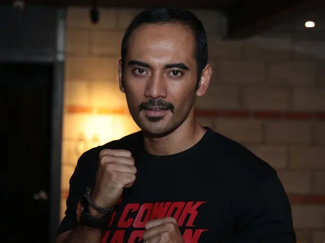 Sebelum jadi aktor, Ario Bayu pernah jadi tukang cuci piring. © KapanLagi.com/Muhammad Akrom Sukarya