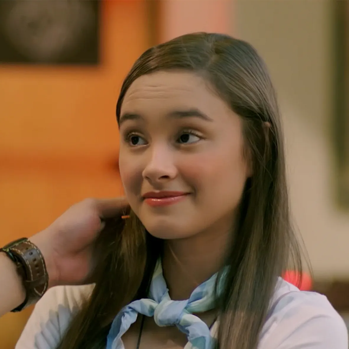 Caitlin Halderman sebagai Starla