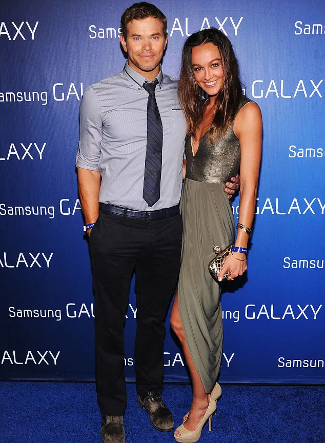 Kellan Lutz dan Sharni Vinson. @dailymail.co.uk