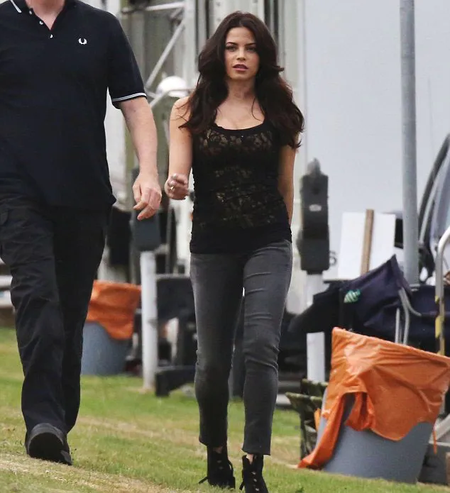 Apa rahasianya? @dailymail.co.uk