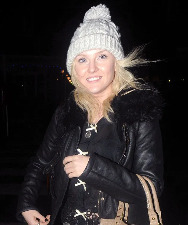 Wajah Perrie yang seperti inilah yang terlukis di tubuh Zayn. @dailymail.co.uk
