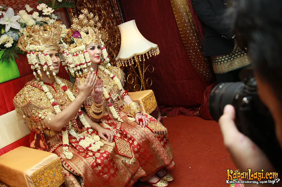 Arumi Bachsin tidak dilarang suaminya untuk berkarir di dunia entertainment.