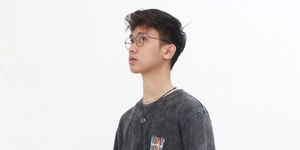 Arvian Dwi - Satu Shaf Dibelakangku