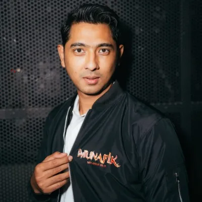 Arya Saloka di MUNAFIK: MELAWAN IBLIS', Deg-degan saat Rukiah