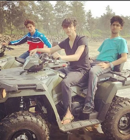 Aryan Khan makin cool naik ATV. ©pinkvilla