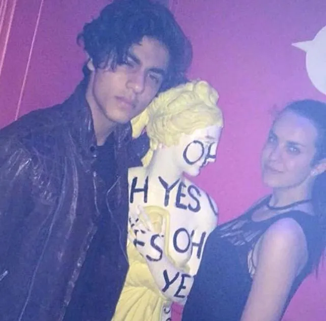 Aryan Khan main ke museum khusus dewasa di Bangkok ©pinkvilla