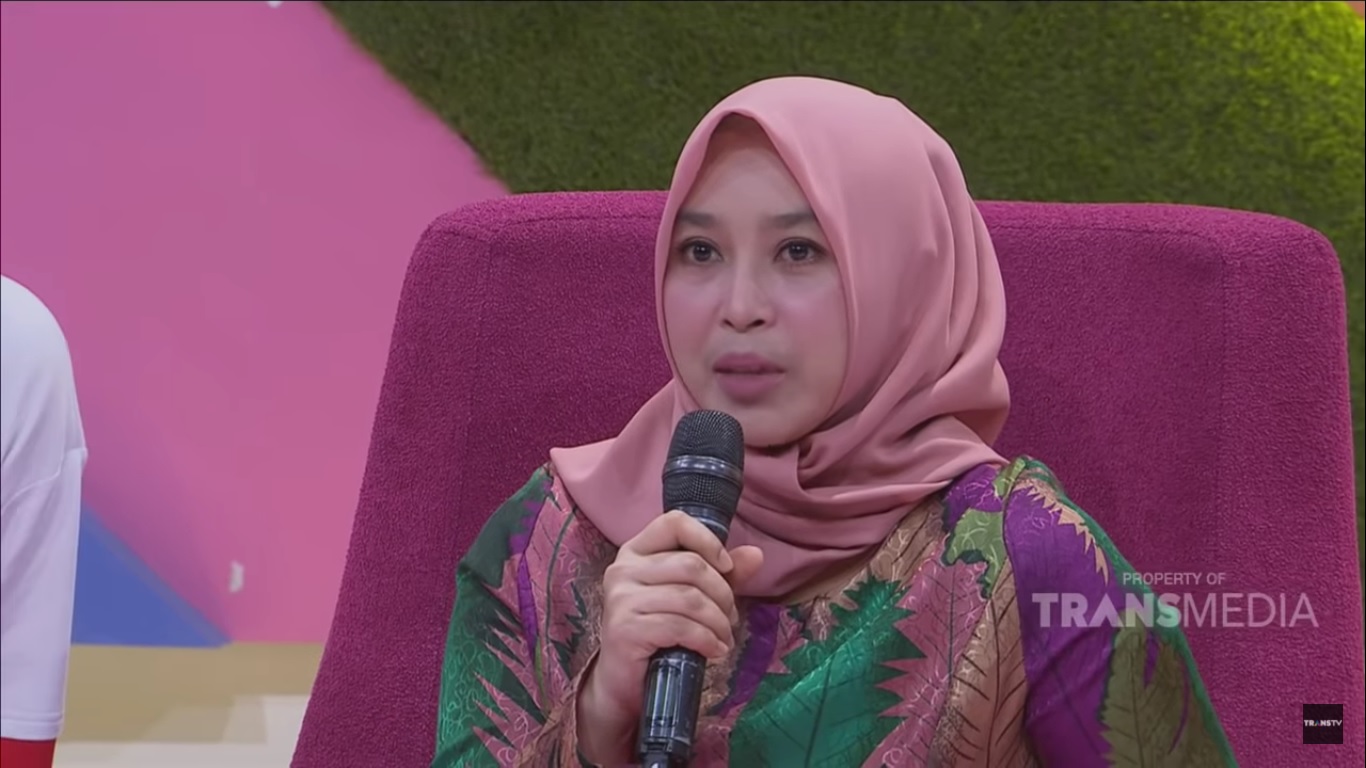 Motivator Ayu Kyla - Credit: Youtube/TRANS TV Official