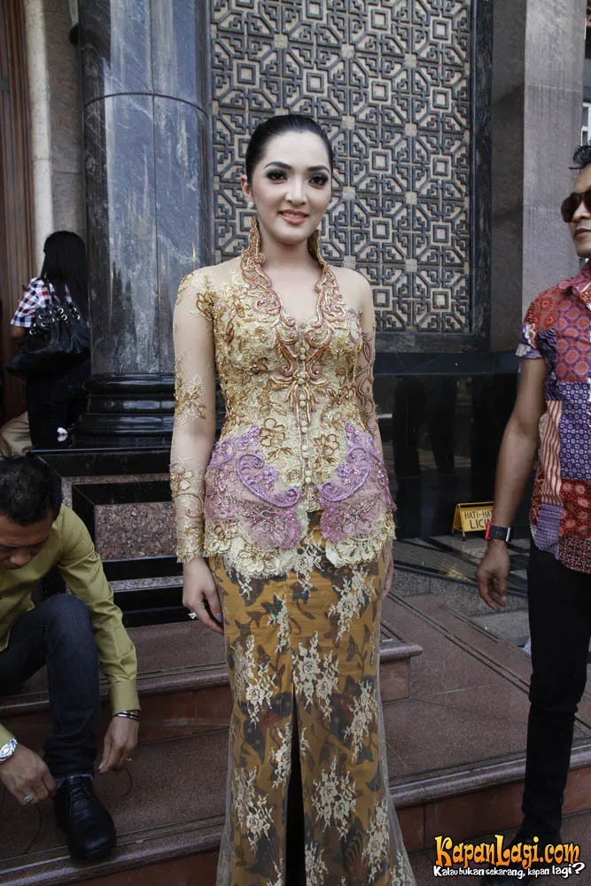 Kondisi membuat Ashanty harus menahan diri dari makanan pedas dan asin.