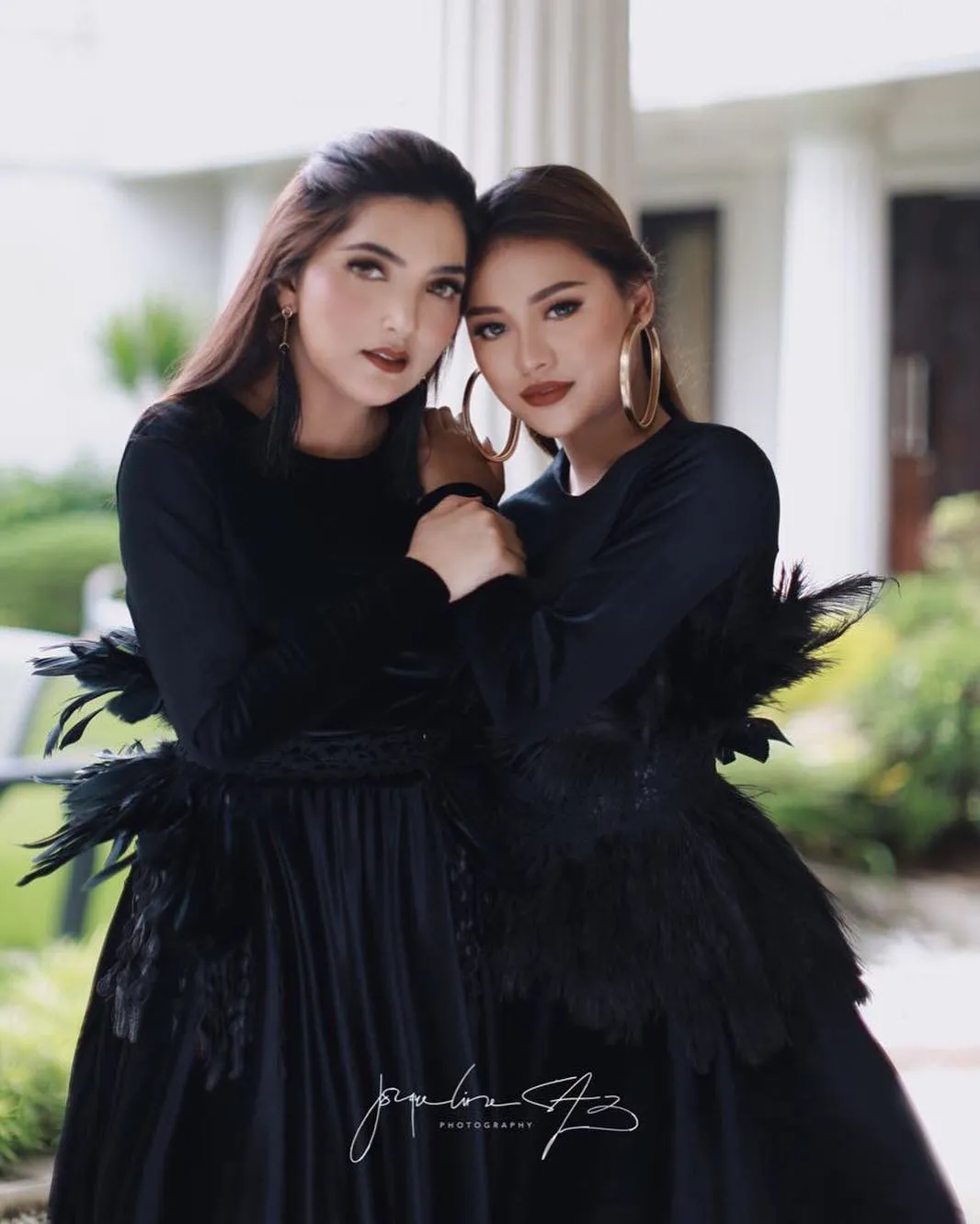 Ashanty juga sempat berpose dengan Aurel Hermansyah. Credit: via instagram.com/ashanty_ash