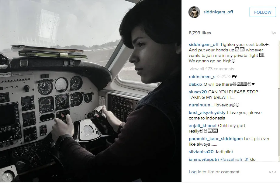 Begini gantengnya Siddharth saat 'jadi' pilot © Instagram.com/siddnigam_off
