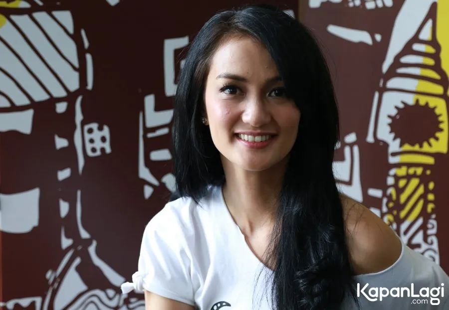 Atiqah mendapat doa dari pihak keluarga © KapanLagi.com®/ Agus Apriyanto