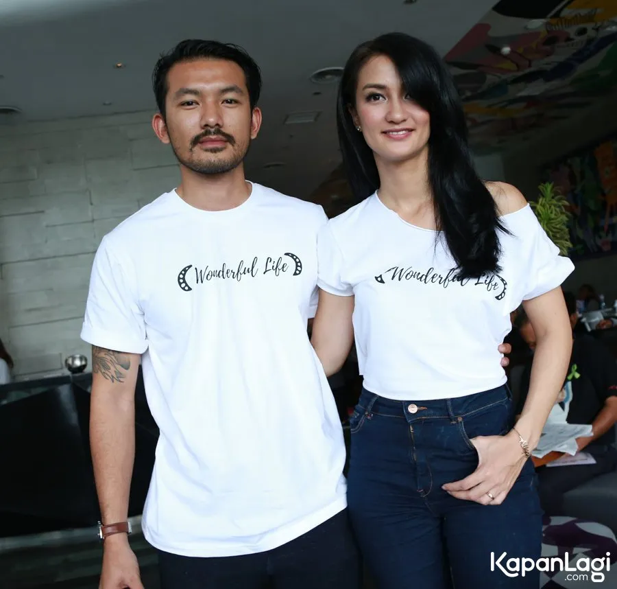 Kunci keharmonisan mereka berdua, menjalani kehidupan dengan apa adanya/©KapanLagi.com®/Agus Apriyanto
