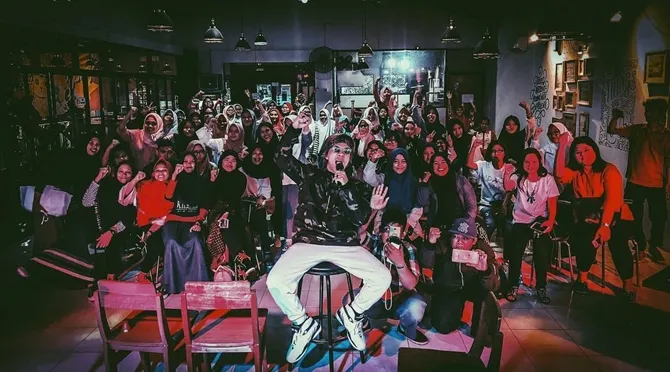 Atta Halilintar bersama Ateam (credit: instagram.com/attahalilintar)