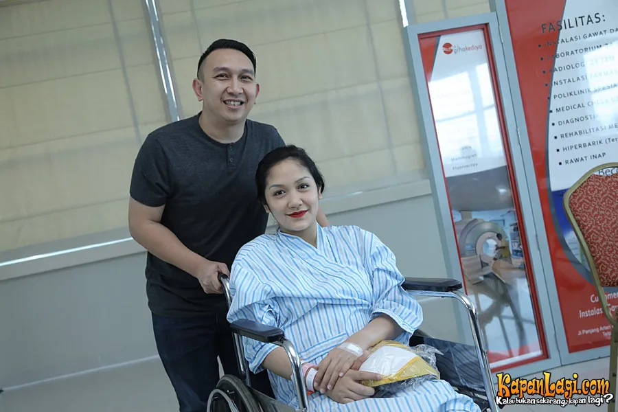 Augie berharap foto anaknya tak ada di akun jual beli anak © KapanLagi.com4/Agus Apriyanto