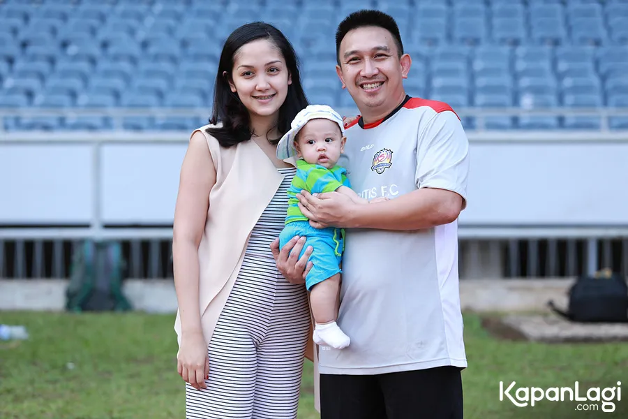 Augie Fantinus masih kekeuh main basket pasca hidungnya retak © KapanLagi.com®/Agus Apriyanto
