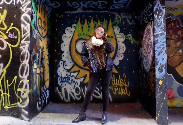 Aurel Hermansyah tetap percaya diri dengan gaya dan penampilan ciri khas-nya. /©instagram.com/aurelie.hermansyah