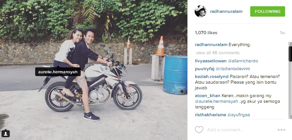 Pacar baru Aurel? © Instagram/radhannuralam