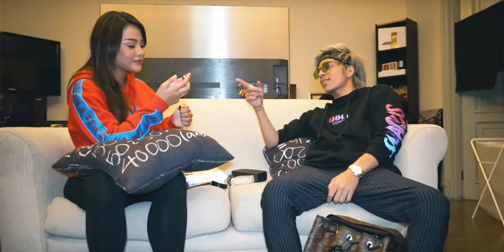 Aurel Hermansyah grebek kamar Atta Halilintar credit: youtube/Aurelie Hermansyah