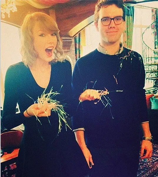 Melihat karir Taylor Swift, Austin Swift belajar menghormati orang-orang yang bekerjasama dengannya Š instagram.com/grewdarker