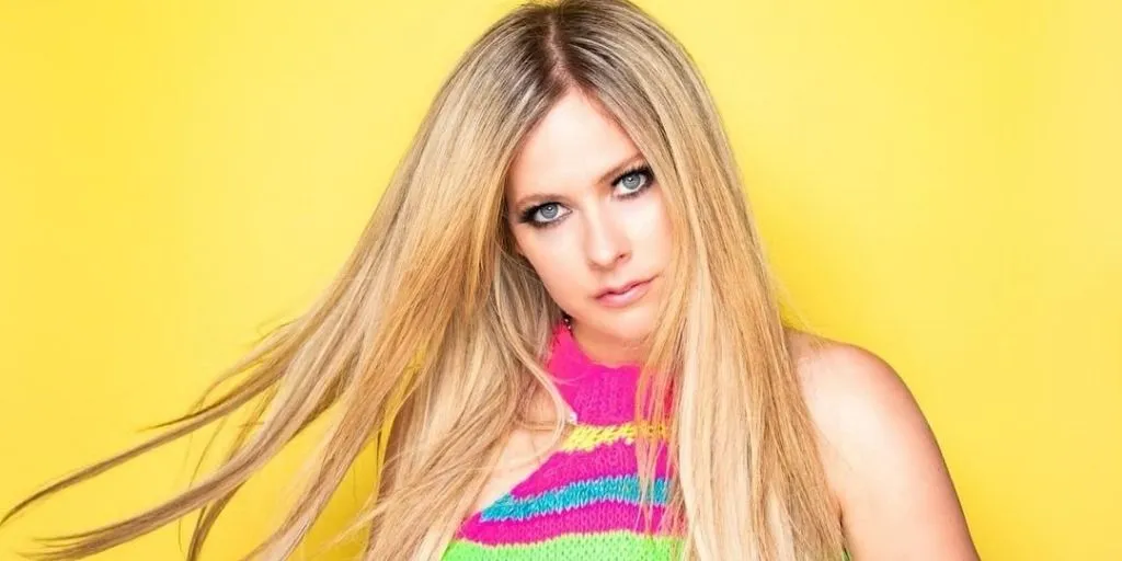 Avril Lavigne - He Wasn't dan Terjemahan