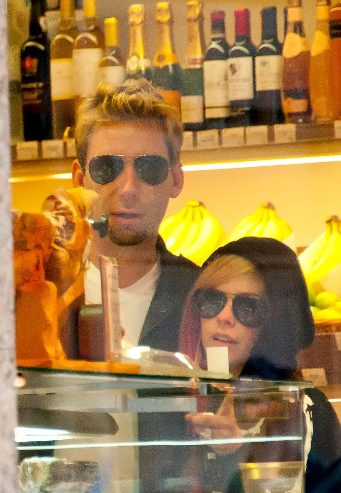 Menggelar pesta pada tanggal 29 Juni, prosesi upacara pernikahan Avril - Chad digelar hari ini. ©justjared.com 