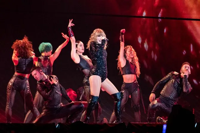 Taylor Swift turut meriahkan America Music Award 2018 © AFP