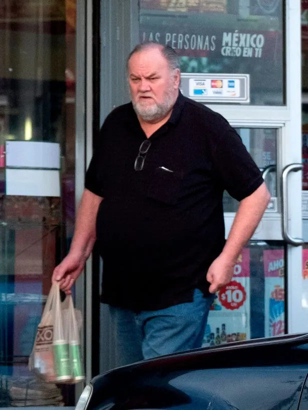 Operasi yang dijalani Thomas sukses, namun ia tetap harus bed rest © Daily Mirror