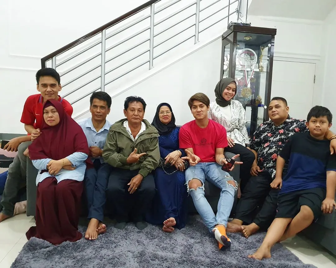 (credit: instagram.com/ayah_kejora)