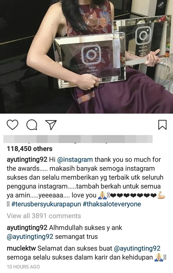 Ayu berkomentar pada Ayu, adminnya Umi Kalsum? ©instagram/ayutingting92