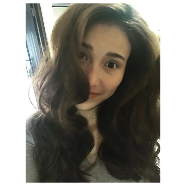 instagram.com/ayutingting92