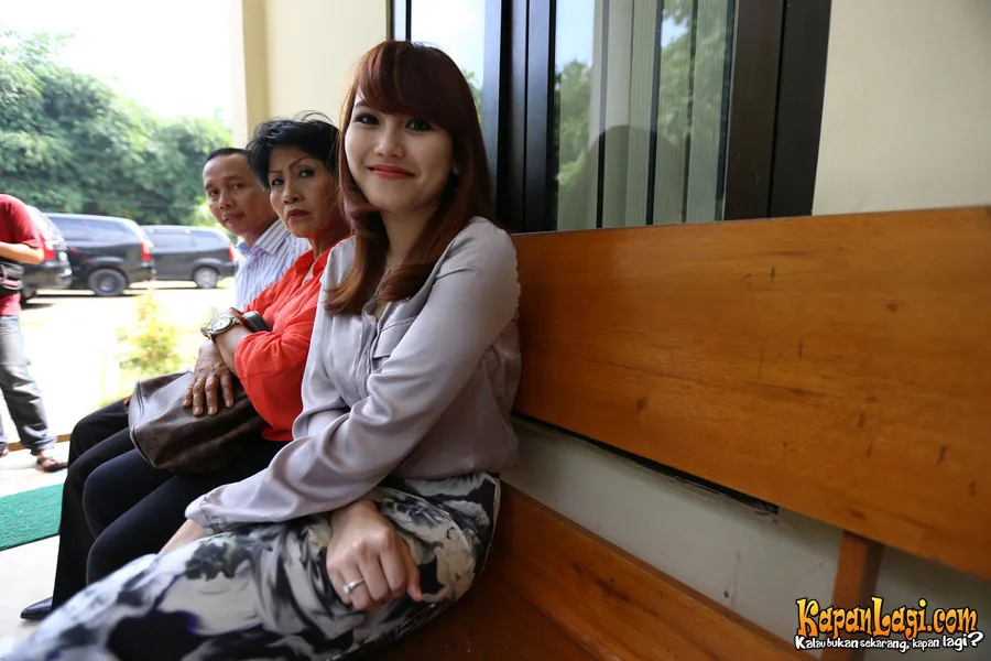 Ayu Ting Ting dan Enji resmi bercerai. @KapanLagi.com®/Budy Santoso
