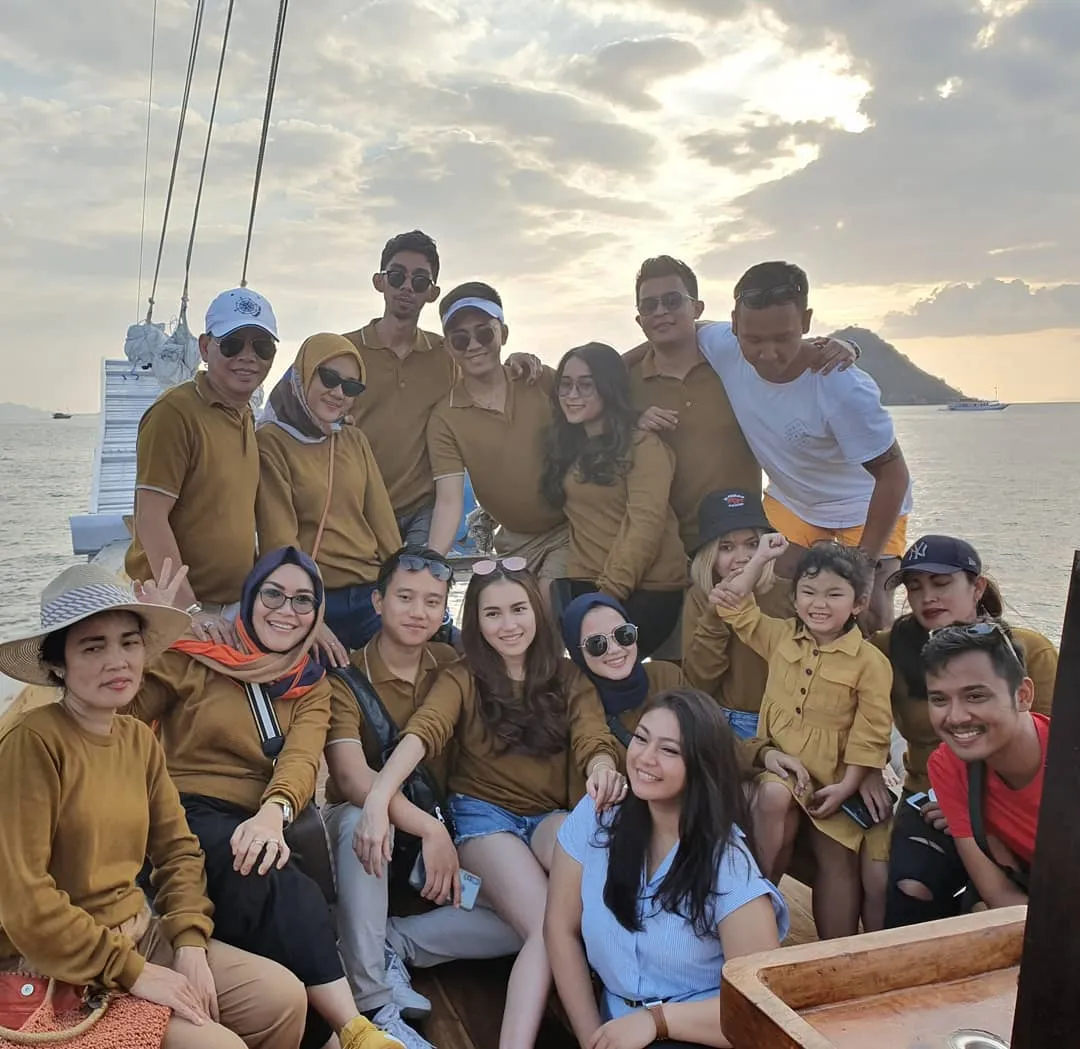 Instagram Ayu Ting Ting