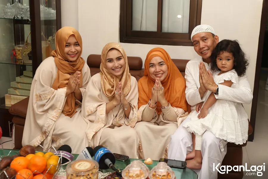 Orangtua ingin Ayu selalu bahagia © KapanLagi.com/Budy Santoso