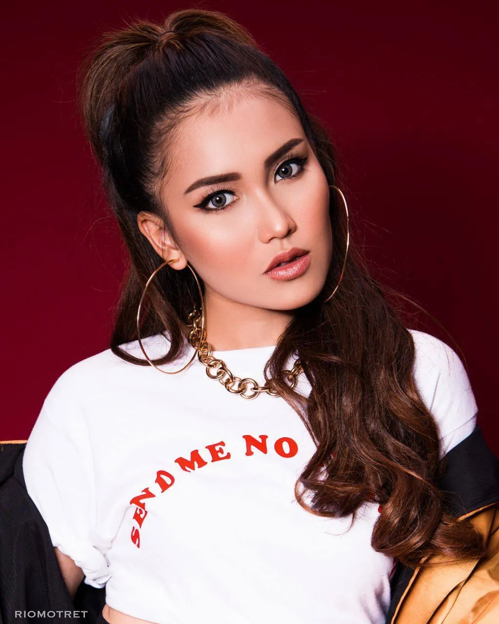 Ayu Ting Ting merupakan bintang tanah air yang kerap dikomentari soal penampilannya. Credit: via instagram.com/ayutingting92
