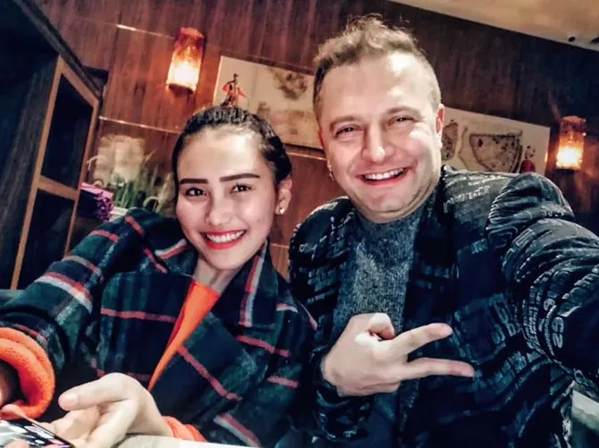 Ayu Ting Ting dan produser © instagram.com/ayutingting92